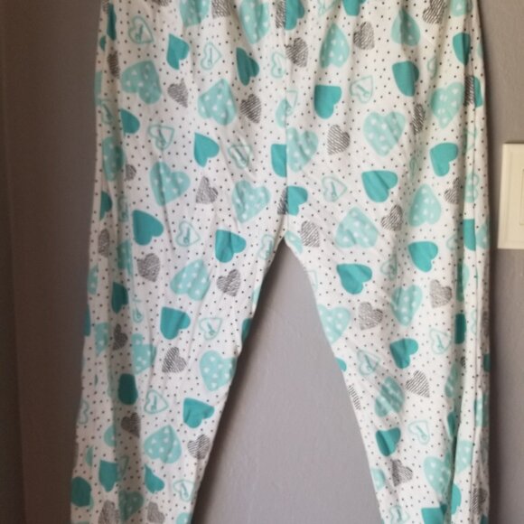 PIJAMAS - Picture 2 of 3